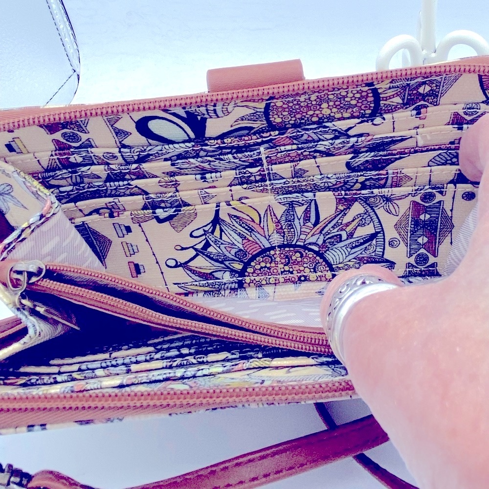 Sakroots Stylish Multicolor Patterned Crossbody/ … - image 6